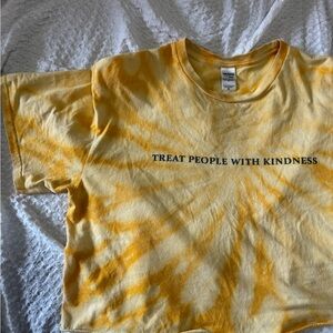 “Treat People With Kindness” Yellow Tie-Dye Cropped T-Shirt for Women
